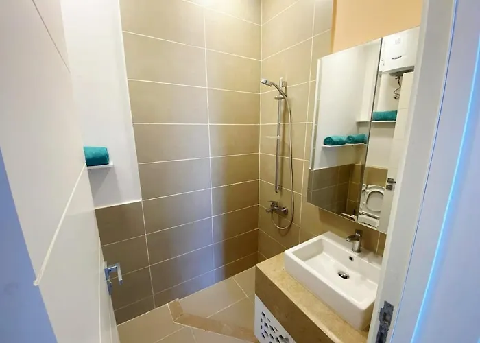 Appartement Modern 3br Escape - Panoramic Lagoon & Sea Views
